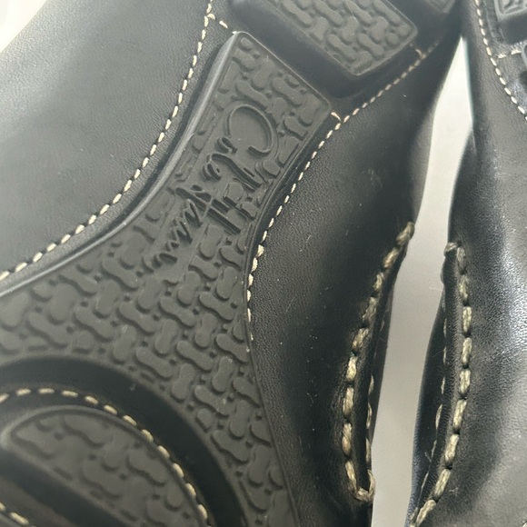 Cole Haan women loafer size 6 1/2 B 
Made in India 
No stains - Picture 13 of 14